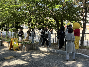 #&nbsp;연휴&nbsp;후&nbsp;등교맞이&nbsp;(feat.&nbsp;#세상의&nbsp;모든&nbsp;사랑스러움을&nbsp;끌어당긴듯&nbsp;빛나는&nbsp;존재들을&nbsp;위하여)